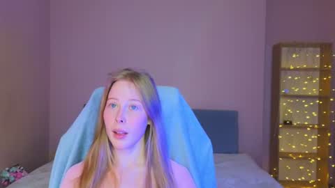 Snapshot of jenny_angelok chatting on 08.05.26 Next broadcast on December 05 subject to change online show from 08.05.26