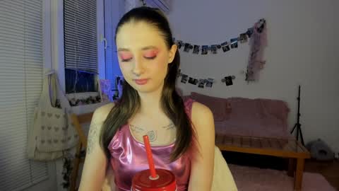 Snapshot of jenny_cox_love chatting on 01.14.25 Jennifer Jenny Darling   online show from 01.14.25