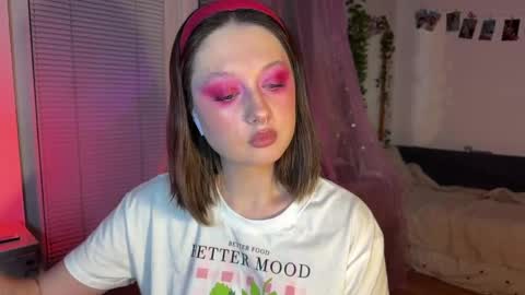 Jennifer Jenny Darling   online show from 05.29.26