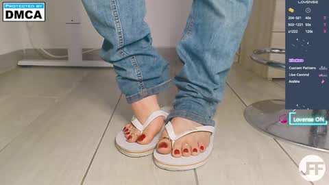 Jenny online show from 10.21.25