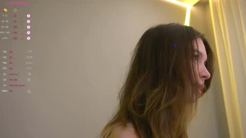 Snapshot of jenny_lylu chatting on 09.13.25 Ori online show from 09.13.25
