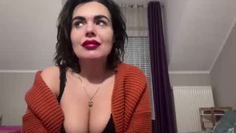 Jenny online show from 12.04.25