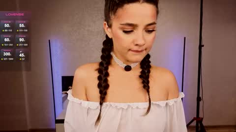 Snapshot of jenny_rosex chatting on 09.26.25 Jenny online show from 09.26.25