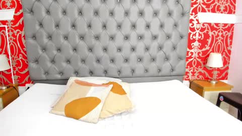 jenny_towers online show from 09.10.25