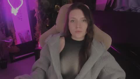 Snapshot of jennydens chatting on 02.12.26 Jenny NO Nude online show from 02.12.26