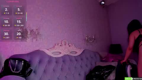 Jenny Ferguson online show from 11.06.25