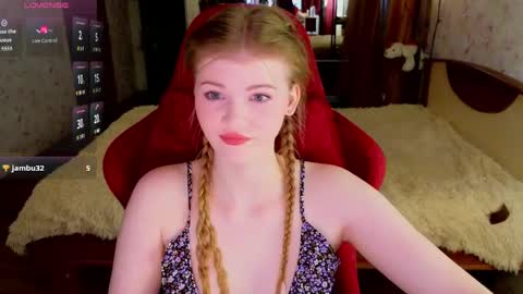 Snapshot of jennykiss11 chatting on 05.03.26 your dream online show from 05.03.26