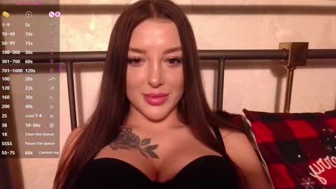 Snapshot of jennyruthjn chatting on 12.19.25 Jenny online show from 12.19.25