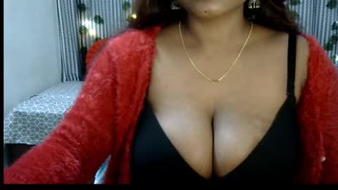 Snapshot of jennysinghaniya chatting on 02.04.25 jenny online show from 02.04.25