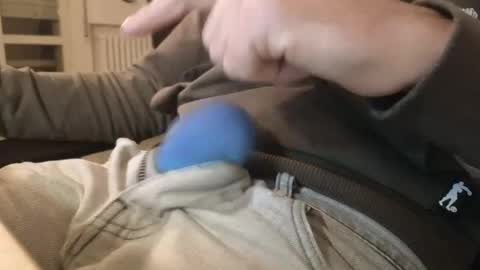 Snapshot of jeremie18cms chatting on 12.22.24 Machine Sperme online show from 12.22.24