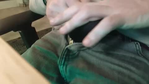 Snapshot of jeremie18cms chatting on 01.21.25 Machine Sperme online show from 01.21.25