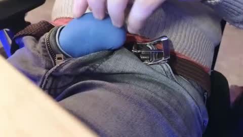 Snapshot of jeremie18cms chatting on 02.13.25 Machine Sperme online show from 02.13.25