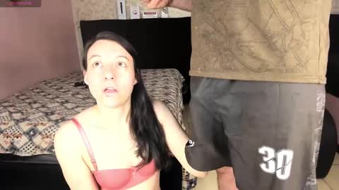 Snapshot of jeremmyandstacy chatting on 09.29.25 Jeremmyandstacy online show from 09.29.25