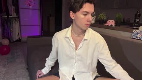 jeremy1scott online show from 11.29.25