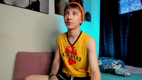 jero independent model online show from 12.18.24