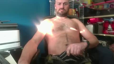 Snapshot of jerere2 chatting on 02.13.26 jerere2 online show from 02.13.26