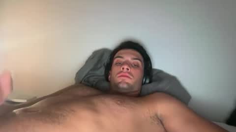 Snapshot of jerkdan124 chatting on 05.19.26 jerkdan124 online show from 05.19.26