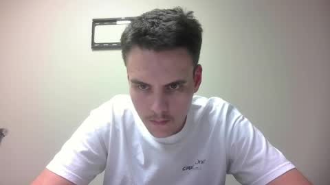 Snapshot of jerkjon1692 chatting on 04.23.26 jerkjon1692 online show from 04.23.26