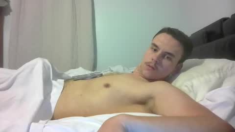 Snapshot of jerkjon1692 chatting on 04.28.26 jerkjon1692 online show from 04.28.26