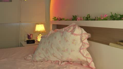 AriIm not broadcasting at the moment but if you miss me and want to be private with me herewrite to me on Insta-xmysooul online show from 02.03.26