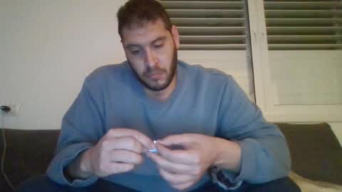 Snapshot of jermi24 chatting on 12.24.24 roee online show from 12.24.24