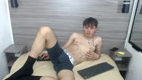 Jerom xx online show from 10.08.25