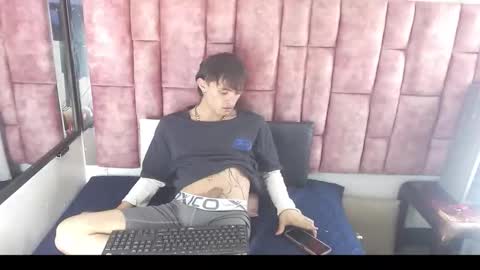 Jerom xx online show from 10.16.25