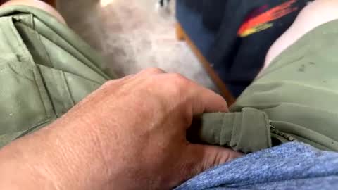 Jeremys room chill and puff one enjoy online show from 09.29.25