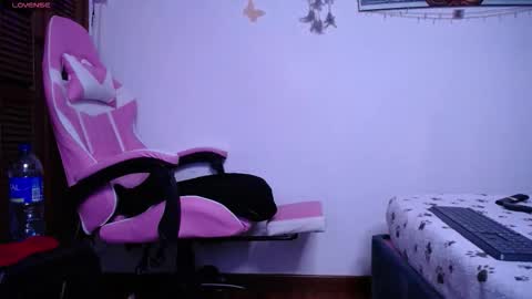 Jessie online show from 10.23.25