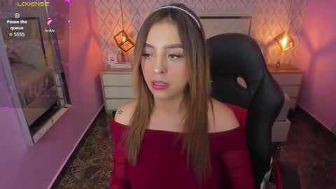  J E S S I  online show from 10.15.25