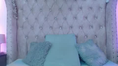 Jessica  online show from 12.01.25