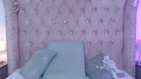 Jessica  online show from 02.11.26