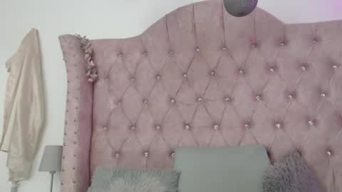 Jessica  online show from 02.15.26