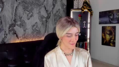 Snapshot of jessica_lisbon chatting on 04.19.26 Jessica online show from 04.19.26