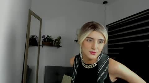 Snapshot of jessica_lisbon chatting on 04.30.26 Jessica online show from 04.30.26
