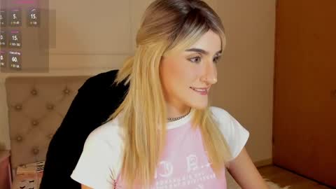 Snapshot of jessica_lisbon chatting on 05.21.26 Jessica online show from 05.21.26