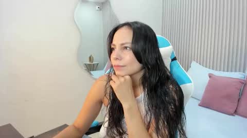 Snapshot of jessica_taylor_22 chatting on 10.01.25 jessica_taylor_22 online show from 10.01.25