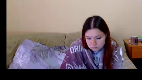 Snapshot of jessicaholland1 chatting on 04.16.26 jessicaholland1 online show from 04.16.26