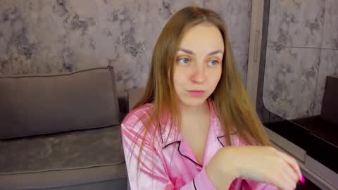 Snapshot of jessicalime chatting on 02.10.25 JESSICA online show from 02.10.25