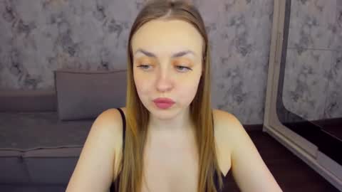 Snapshot of jessicalime chatting on 03.11.25 JESSICA online show from 03.11.25