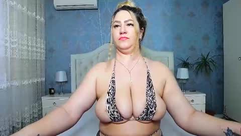 single mommy online show from 03.10.25