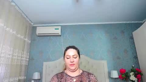 single mommy online show from 02.13.26