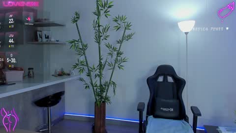  Jessica Pratt  IG jessicaxpratt online show from 01.25.25