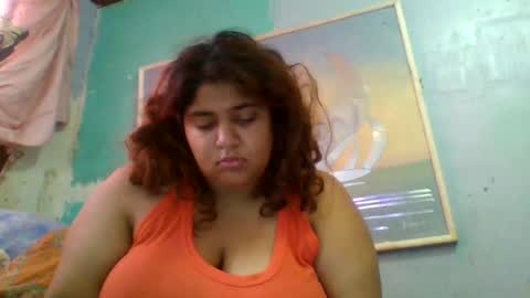 Snapshot of jessicarabbits4 chatting on 06.12.26 dovedianna online show from 06.12.26