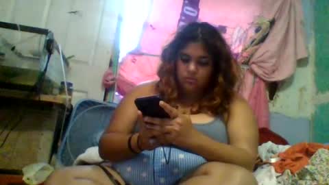 Snapshot of jessicarabbits4 chatting on 06.23.26 dovedianna online show from 06.23.26