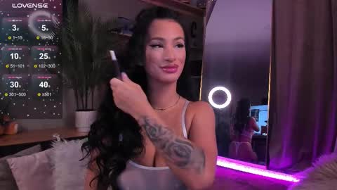 Jess online show from 11.17.25