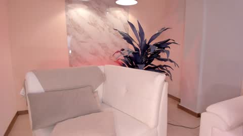 JESS online show from 02.06.25