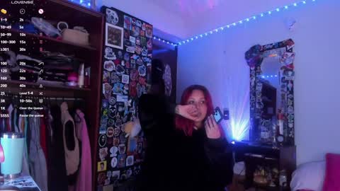 Snapshot of jessie_williams_01 chatting on 01.30.25 Your Sweet Angel online show from 01.30.25