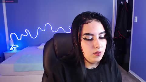 Snapshot of jessie_williams_01 chatting on 02.21.25 Your Sweet Angel online show from 02.21.25