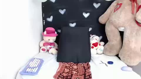 Snapshot of jessiedugalxxx chatting on 10.17.25 Jessie Big Boobs online show from 10.17.25
